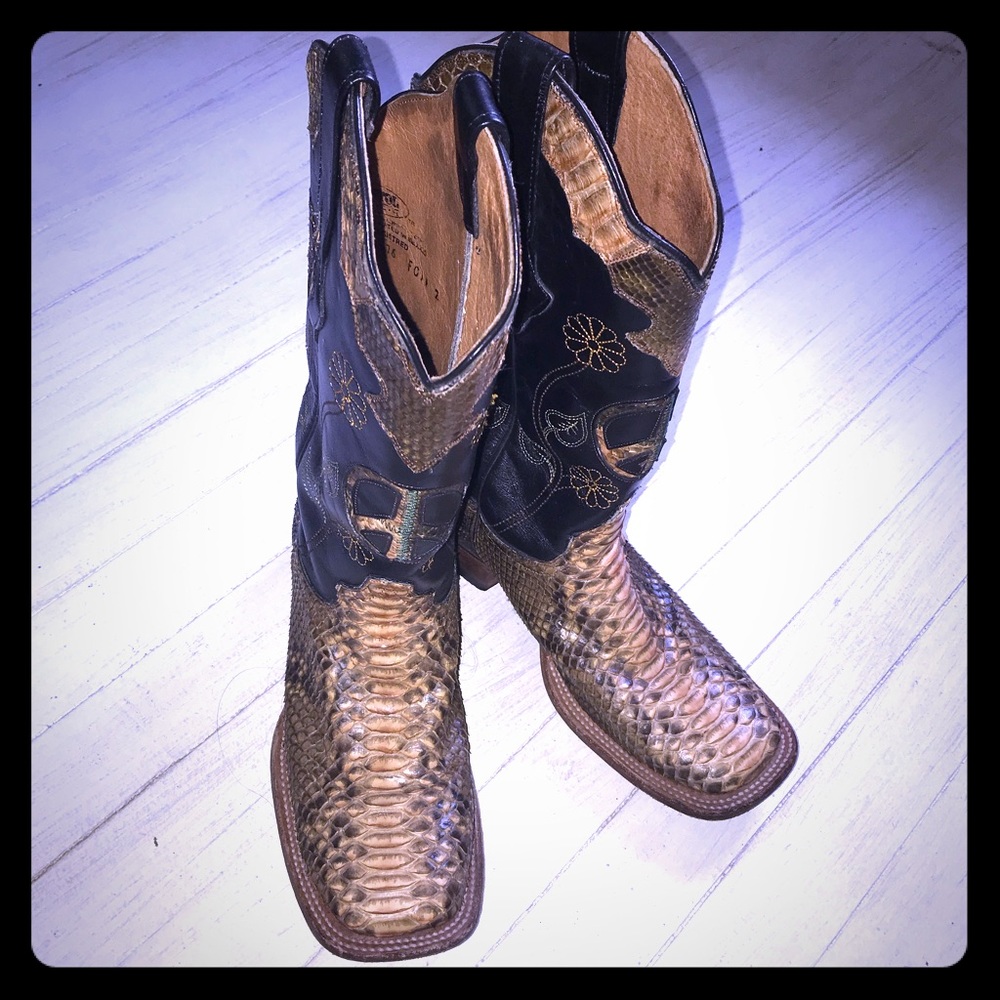 Lucchese Resistol snake skin cowgirl boots